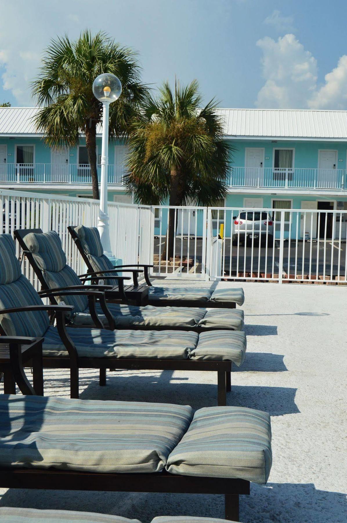 Destin Inn&Suites Exterior foto